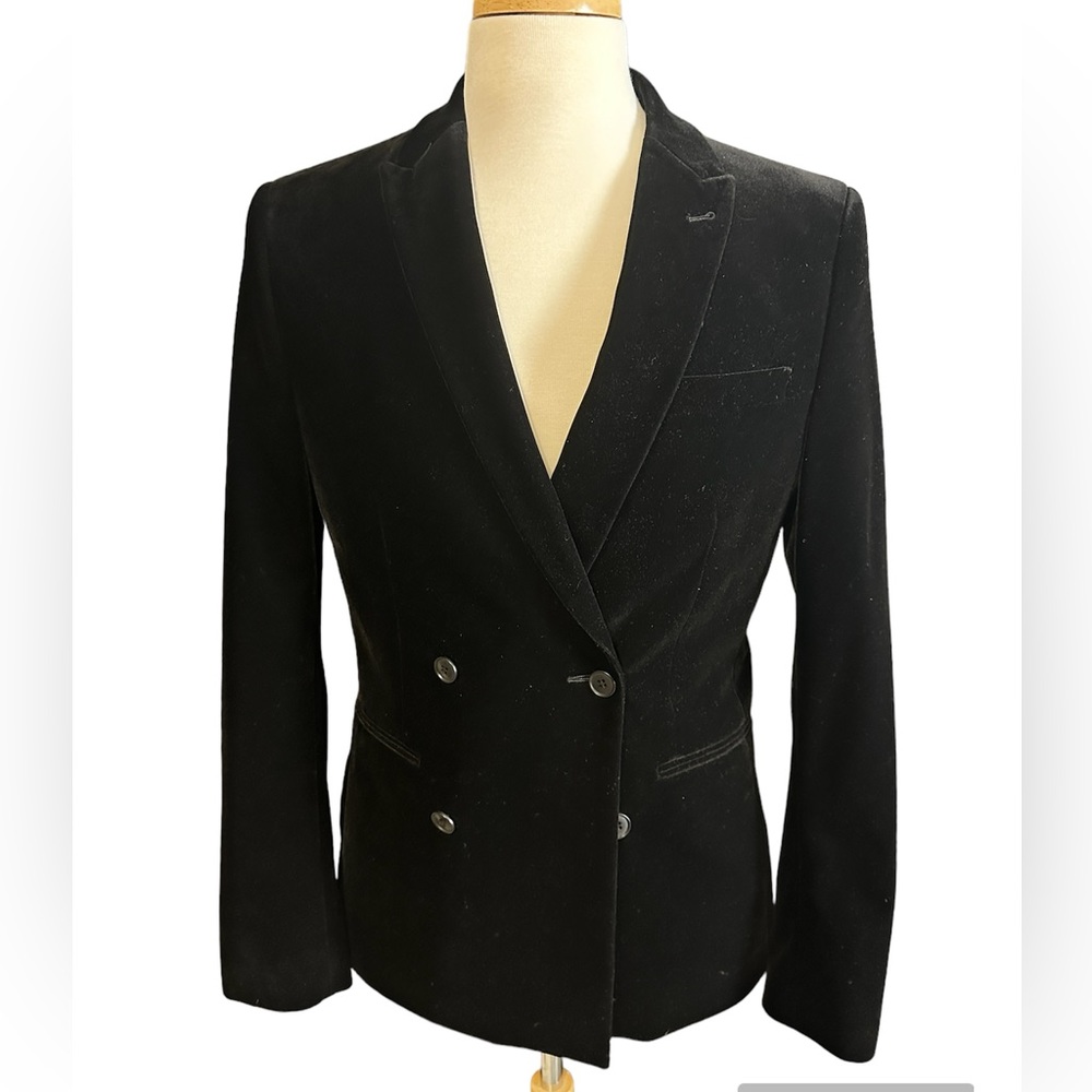 Double breasted black velvet blazer